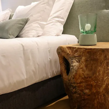 Apartment Story Ria