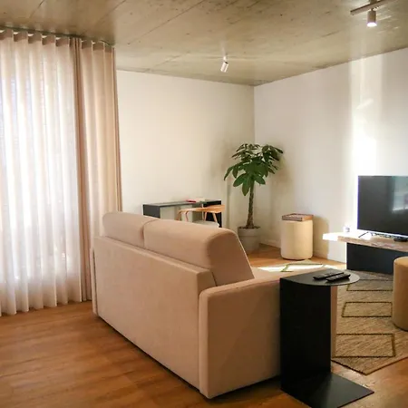 Apartment Story Ria *